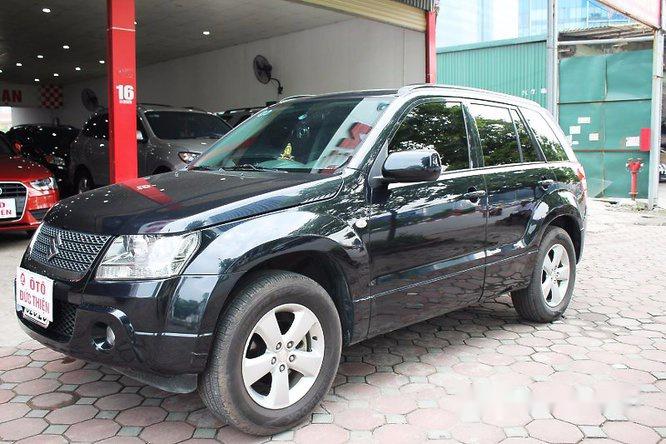 Suzuki Grand vitara 2012 - Bán Suzuki Grand vitara đời 2012, màu đen, 550tr