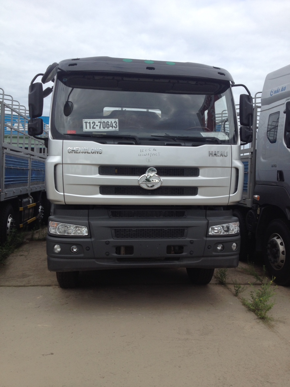 Xe tải Trên 10 tấn 2017 - Bán xe tải thùng 4 chân Chenglong tại Đà Nẵng
