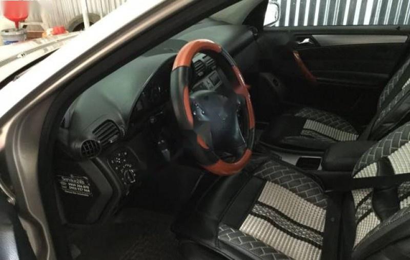 Mercedes-Benz C class C240 Avantgarde 2004 - Bán Mercedes C240 Avantgarde 2004, màu xám, 250 triệu