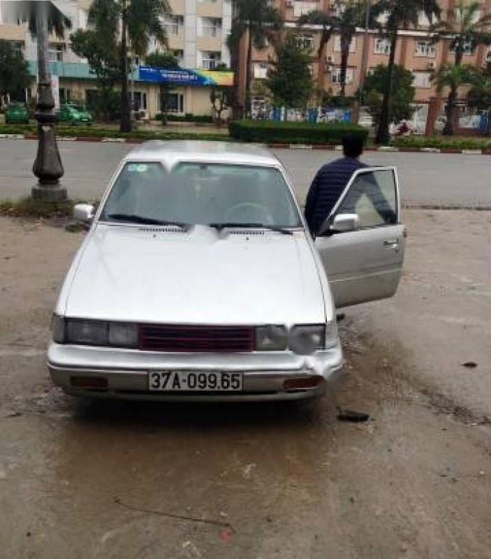 Kia Concord 1990 - Bán xe Kia Concord đời 1990, màu bạc, nhập khẩu