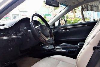 Lexus ES 350 2012 - Bán ô tô Lexus ES 350 đời 2012, màu trắng, xe nhập số tự động