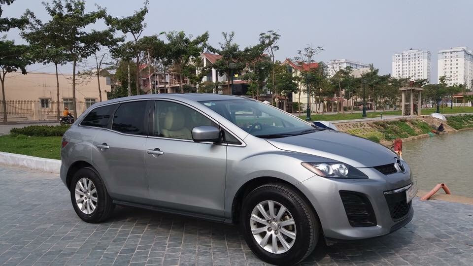 Mazda CX 7    2017 - Xe Mazda CX 7 đời 2017, màu bạc, nhập khẩu nguyên chiếc