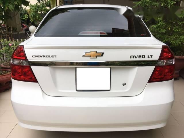 Chevrolet Aveo  LT 2014 - Bán xe Chevrolet Aveo LT đời 2014, màu trắng số sàn