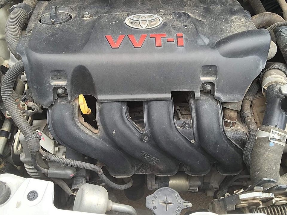 Toyota Yaris 2005 - Xe Toyota Yaris đời 2005, màu trắng, nhập khẩu, số tự động, giá 320tr