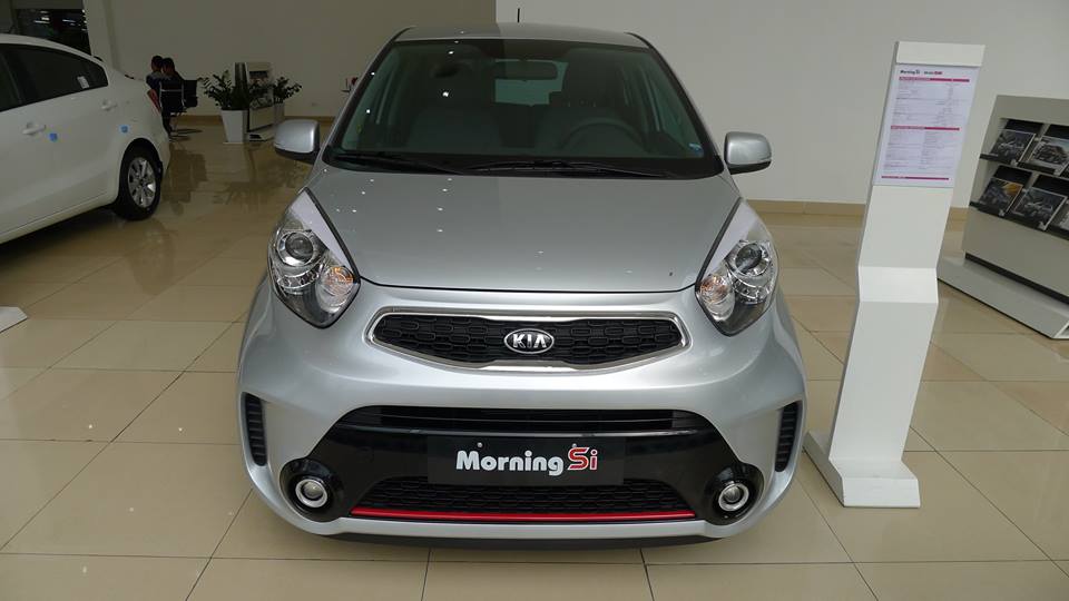 Kia Morning Si 2017 - KIA Morning Si bản đủ trả góp giá rẻ nhất 360 triệu. Hỗ trợ trọn gói trả góp 100%, đăng ký chạy Uber Grab