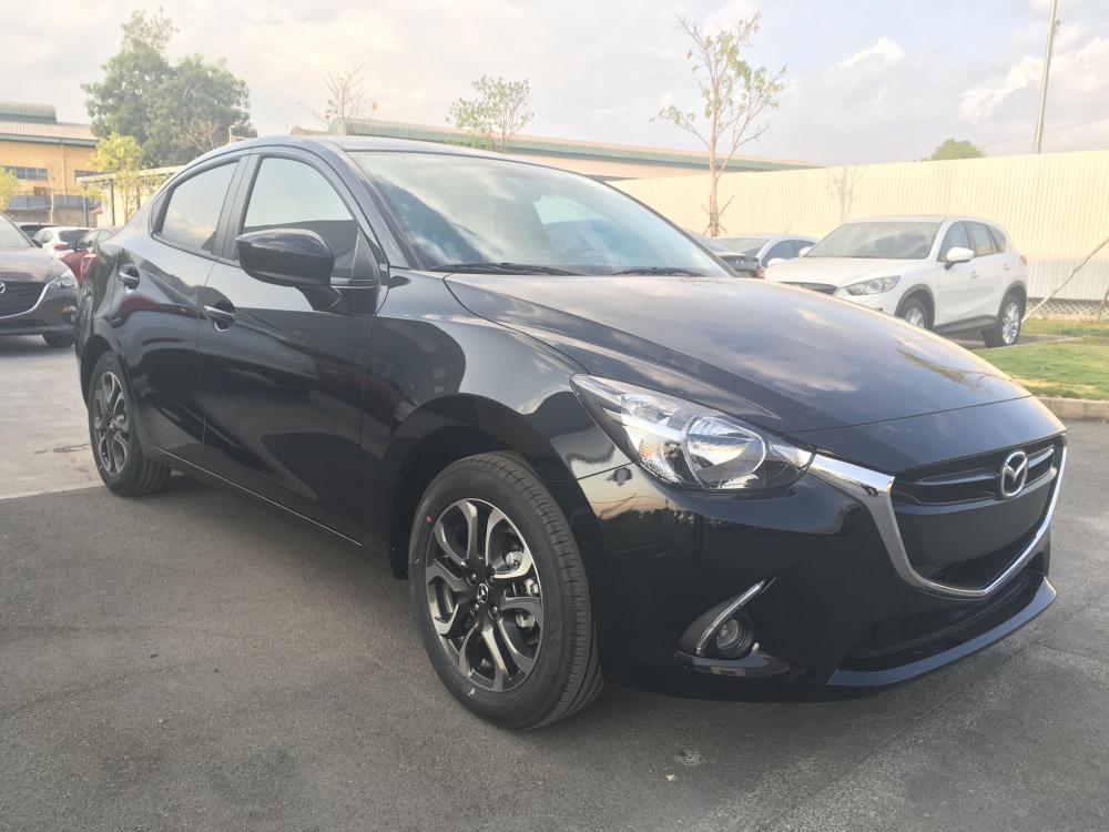 Mazda 2 1.5L AT   2018 - Mazda Cộng Hòa cần bán xe Mazda 2, màu đen, giá chỉ 529 triệu