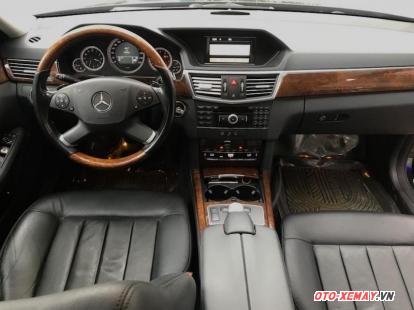 Mercedes-Benz E300 3.0 2009 - Cần bán Mercedes E300 3.0 đời 2009, màu đen, xe nhập, xe gia đình, giá tốt