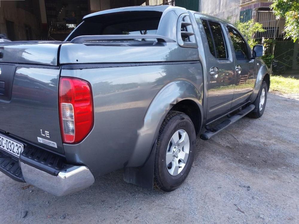 Nissan Navara LE 2012 - Bán ô tô Nissan Navara LE sản xuất 2012, màu xám, nhập khẩu Thái còn mới