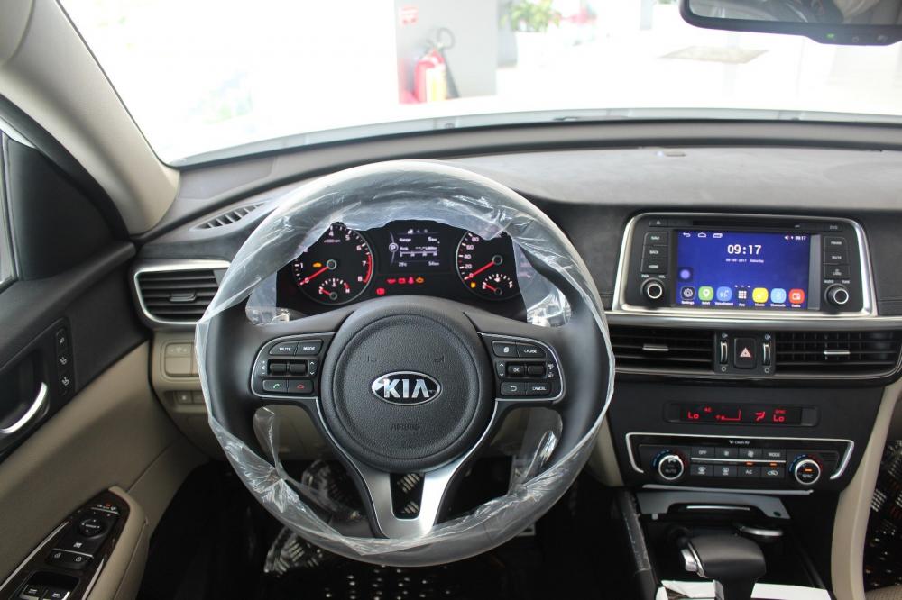 Kia Optima 2017 - Bán ô tô Kia Optima sản xuất 2017, màu trắng, nhập khẩu chính hãng