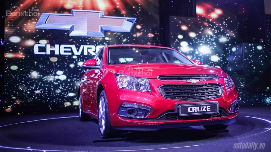 Chevrolet Cruze LTZ 1.8L 2017 - Bán Chevrolet Cruze - Chỉ với 50tr đã mua được chiếc xe mơ ước, hổ trợ nhiệt tình