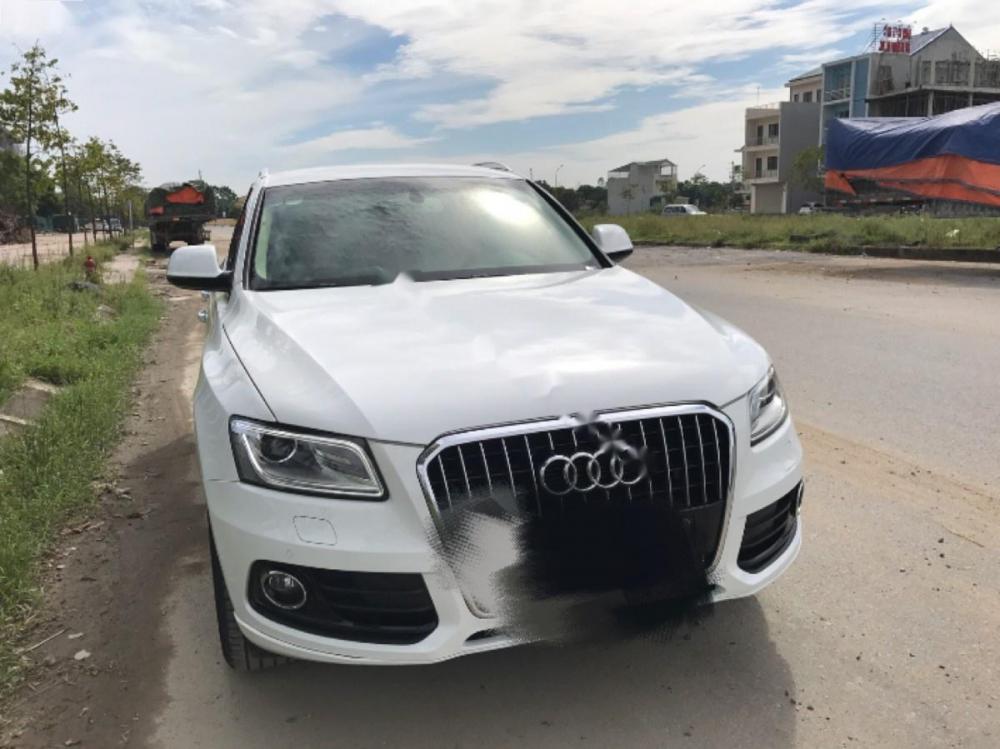 Audi Q5 2015 - Cần bán gấp Audi Q5 đời 2015, màu trắng, nhập khẩu nguyên chiếc