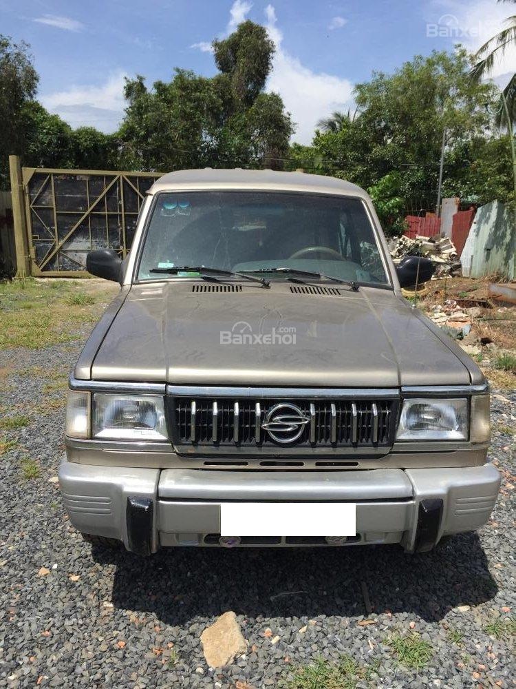 Ssangyong Musso 1996 - Bán ô tô Ssangyong Musso đời 1996, màu bạc, nhập khẩu