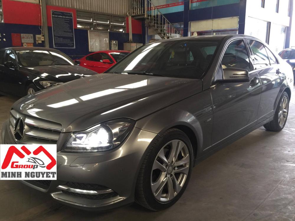 Mercedes-Benz C class C200 BE 2012 - Cần bán xe Mercedes C200 BE đời 2012, màu bạc, nhập khẩu nguyên chiếc