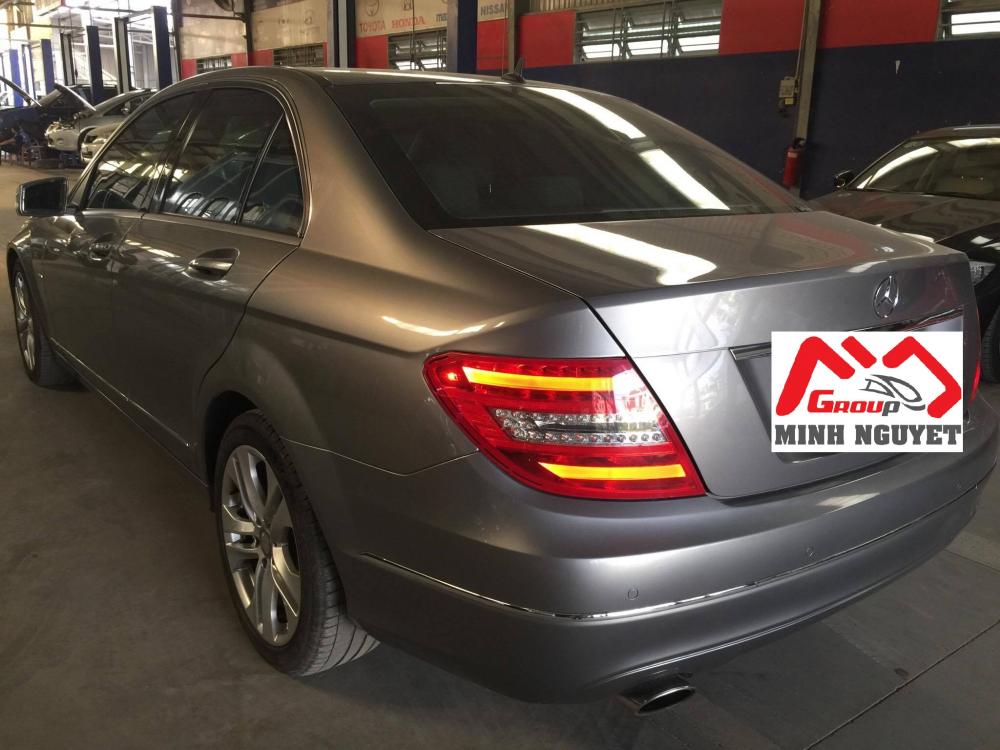 Mercedes-Benz C class C200 BE 2012 - Cần bán xe Mercedes C200 BE đời 2012, màu bạc, nhập khẩu nguyên chiếc