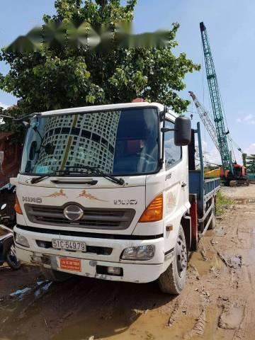 Hino 700 Series   2005 - Bán lại xe Hino 700 Series đời 2005, màu trắng còn mới