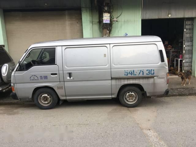 Nissan Urvan 1994 - Cần bán lại xe Nissan Urvan năm 1994, màu bạc