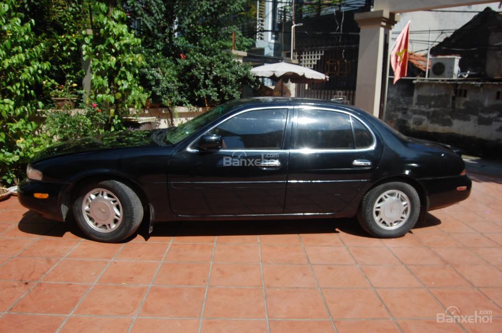 Infiniti G35 1994 - Xe Infiniti G35 đời 1994, màu đen, xe nhập số tự động, giá 140tr