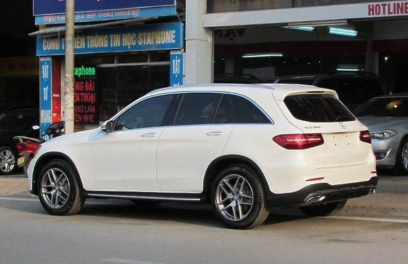 Mercedes-Benz GLK Class GLC300 2016 - Bán Mercedes GLC300 đời 2016, màu trắng, xe nhập