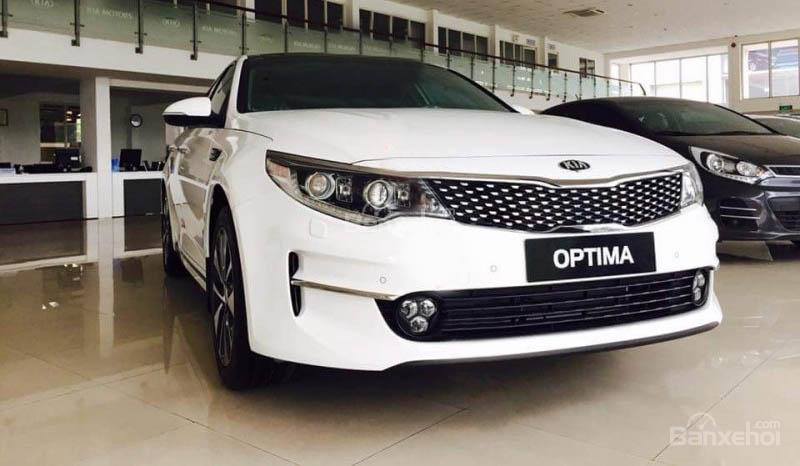 Kia Optima GAT 2017 - Siêu hot! Kia Optima GAT 2017 giá chỉ còn 819 triệu, trả trước chỉ từ 169 triệu là có xe. Hotline: Tâm 0938.805.635