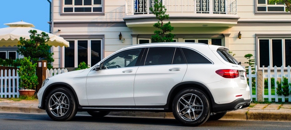 Mercedes-Benz Smart GLC300 2018 - Bán Mercedes GLC 300 2018, siêu thể thao, ưu đãi cực hot