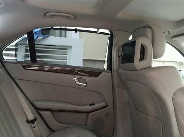 Mercedes-Benz E300 2009 - Cần bán gấp Mercedes E300 sản xuất 2009, màu xám, giá 765tr