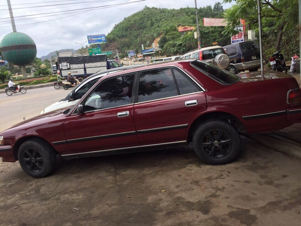 Toyota Cressida 1993 - Xe Toyota Cressida sản xuất 1993 màu đỏ, 125 triệu nhập khẩu nguyên chiếc