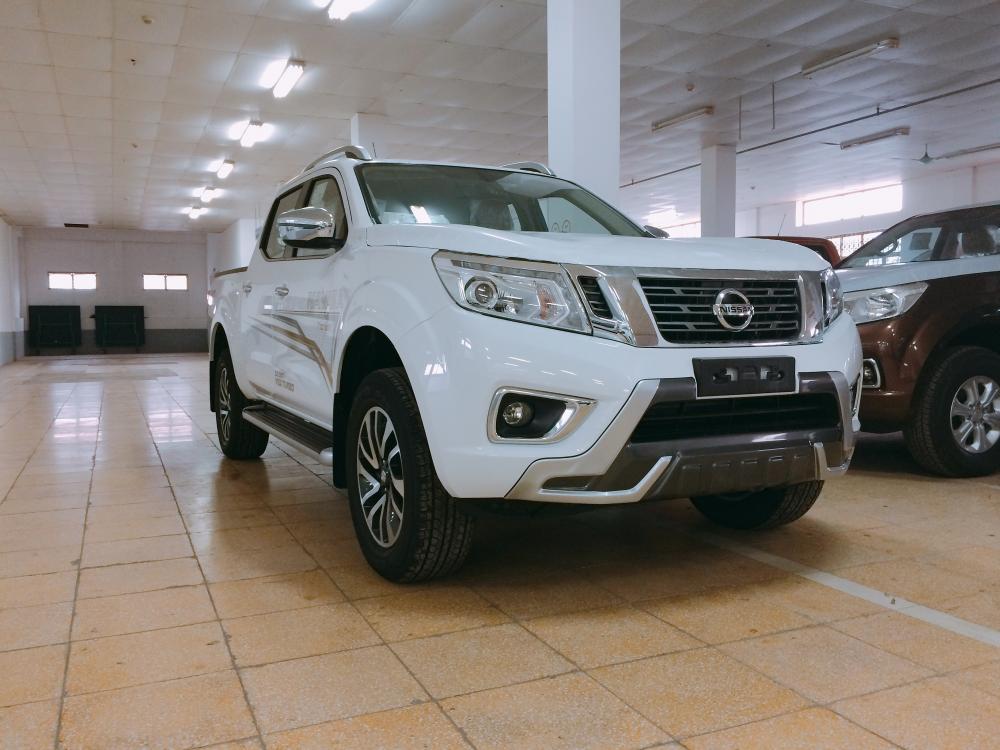 Nissan Navara VL Premium 2017 - Cần bán Nissan Navara VL Premium đời 2018 khuyến mãi cao, liên hệ 098.590.4400