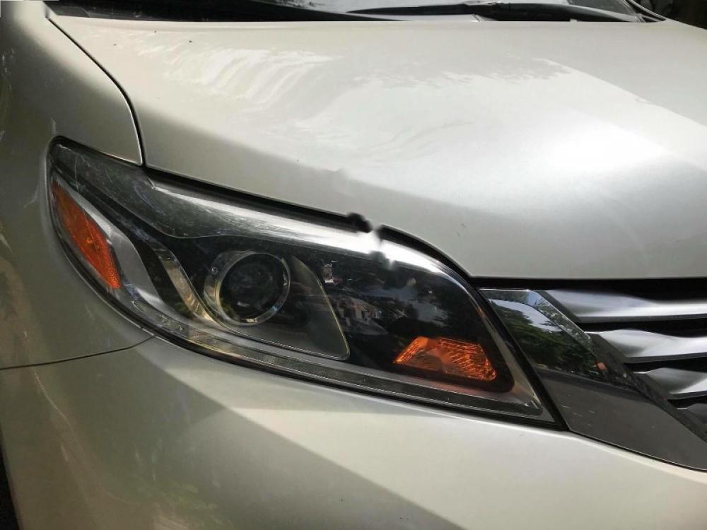 Toyota Sienna Limited 2014 - Bán Toyota Sienna Limited sản xuất 2014, màu trắng, nhập khẩu