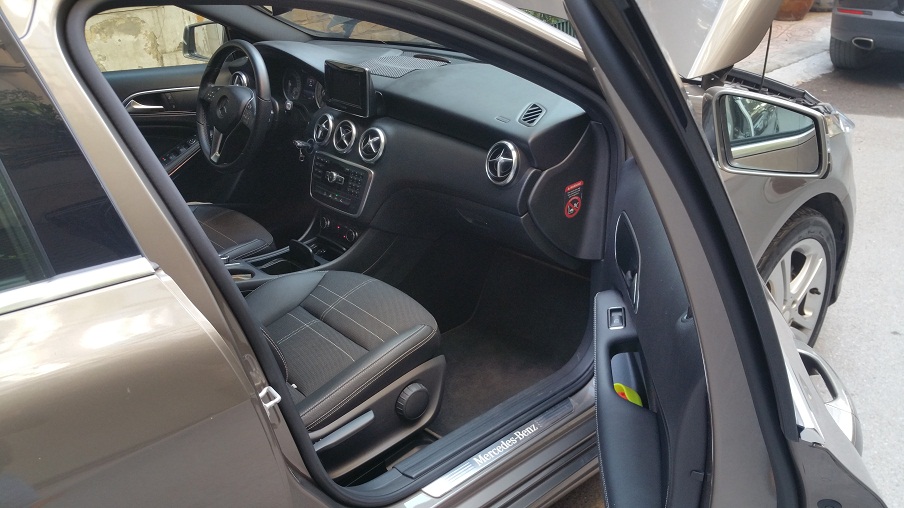 Mercedes-Benz A class A200 2014 - Cần bán xe Mercedes A200 nhập khẩu 2014, màu xám (ghi), nhập khẩu, giá cạnh tranh
