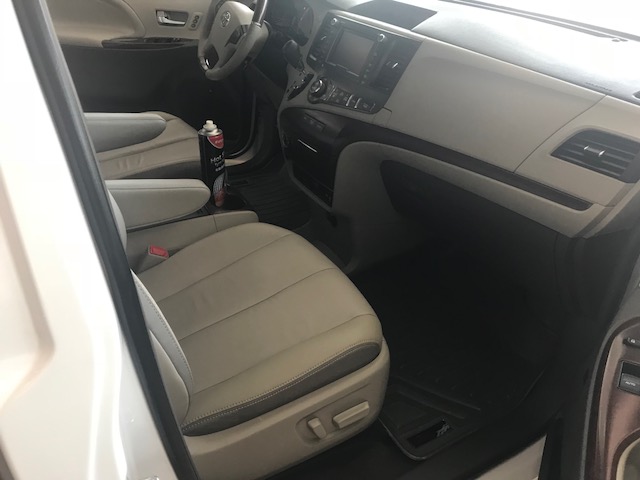 Toyota Sienna Limited 2014 - Bán Toyota Sienna Limited đời 2014, màu trắng, nhập Mỹ 