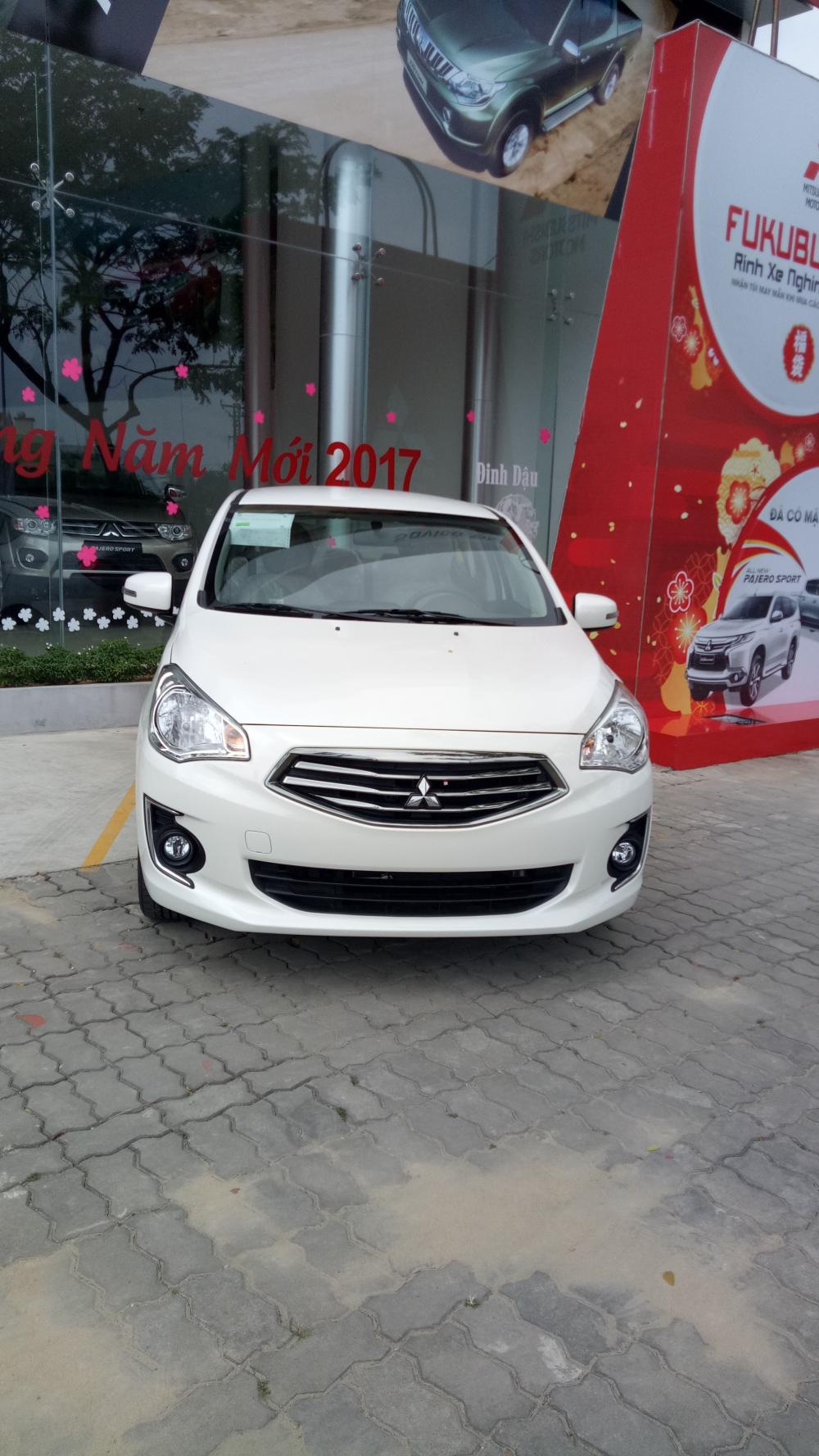 Mitsubishi VT200 ECO MT 2017 - "Giảm sốc 2018" Mitsubishi Attrage xe nhập, 4lit/100km, trả góp 90% xe, LH Lê Nguyệt: 0911.477.123 - 0988.799.330