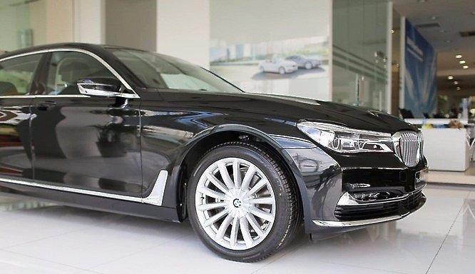 BMW 7 Series 740Li 2017 - Bán BMW 7 Series 740Li đời 2017, màu đen