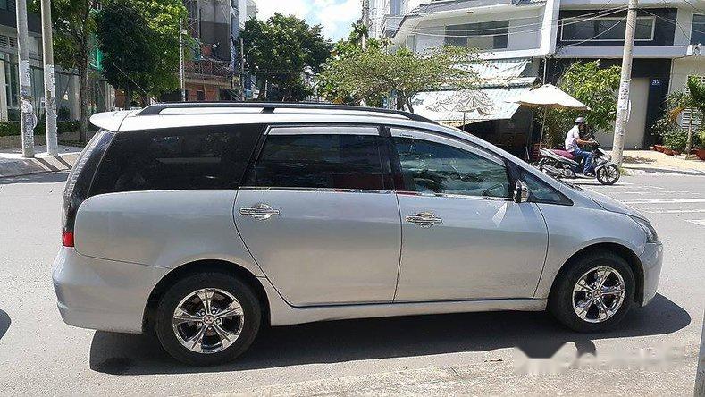 Mitsubishi Grandis 2005 - Bán Mitsubishi Grandis đời 2005, màu bạc, 370 triệu