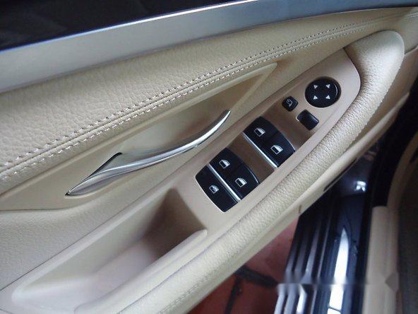 BMW 5 Series 523i 2012 - Cần bán xe BMW 5 Series 523i sản xuất 2012, màu nâu