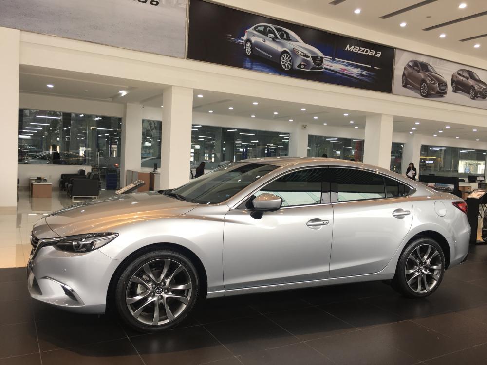 Mazda 6 2017 - Bán xe Mazda 6 2017 giá tốt nhất thị trường. Đầy đủ màu giao xe ngay trong ngày