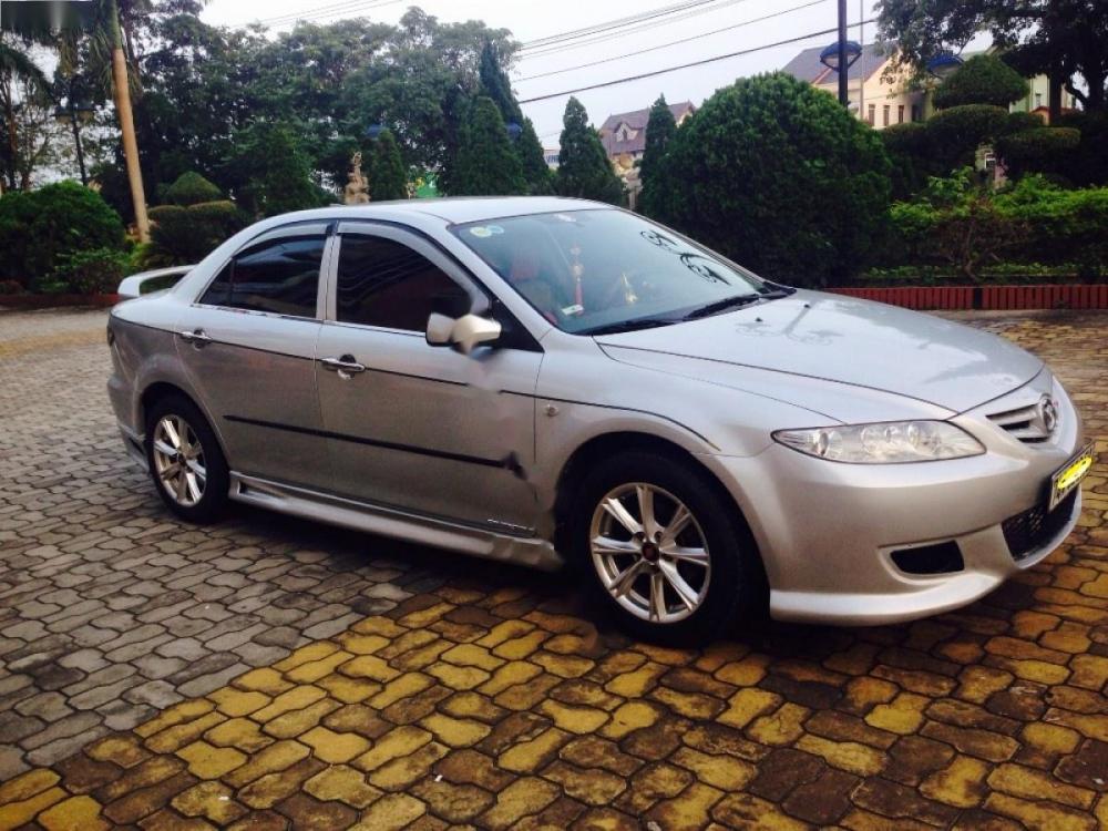 Mazda 6 2.0 MT 2003 - Cần bán lại xe Mazda 6 MT đời 2003, màu bạc chính chủ, giá 280tr