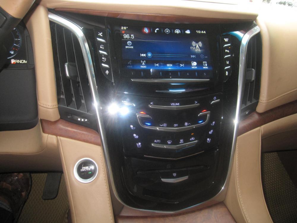 Cadillac Escalade 2015 - Bán Cadillac Escalade đời 2015, màu đen, nhập khẩu số tự động