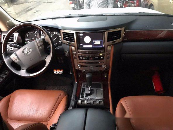 Lexus LX 570 2015 - Cần bán gấp Lexus LX 570 đời 2015, màu trắng, nhập khẩu