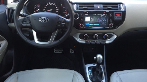 Kia Rio  1.4 AT  2015 - Bán Kia Rio 1.4 AT đời 2015, màu đỏ, giá chỉ 488 triệu