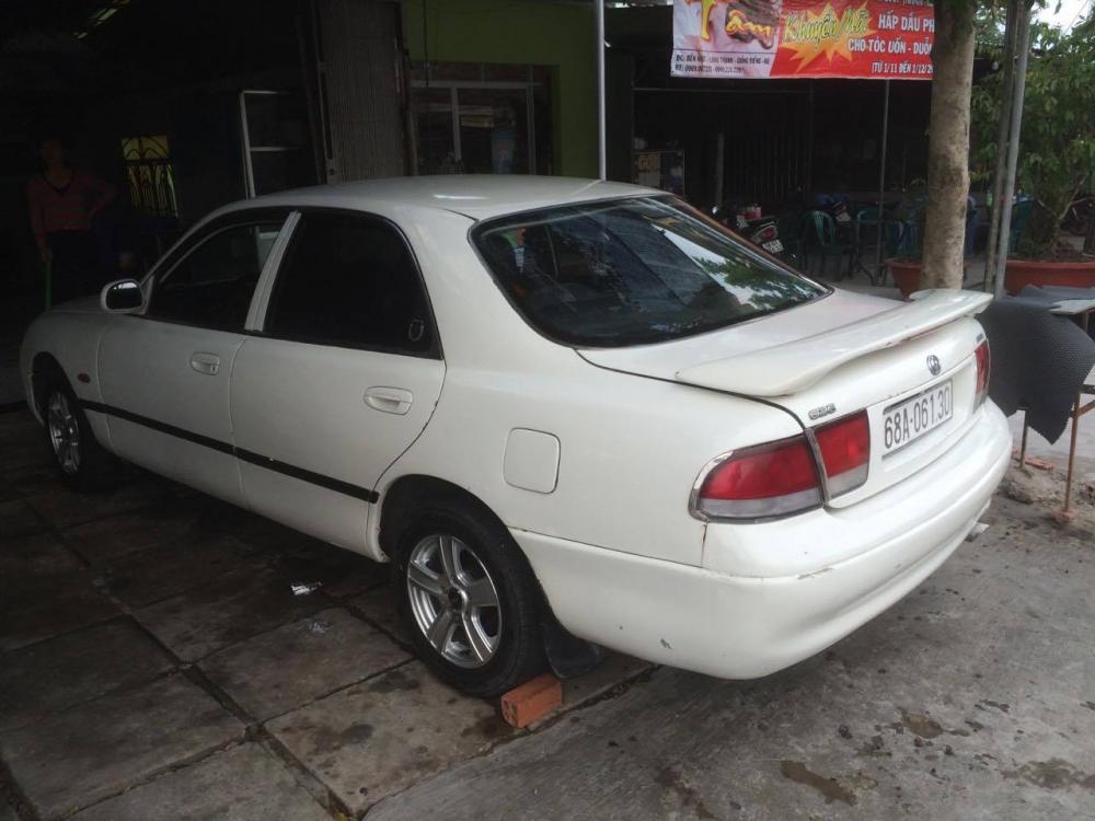 Mazda 626 MT 1997 - Bán Mazda 626 MT đời 1997, màu trắng, xe nhập, giá chỉ 120 triệu