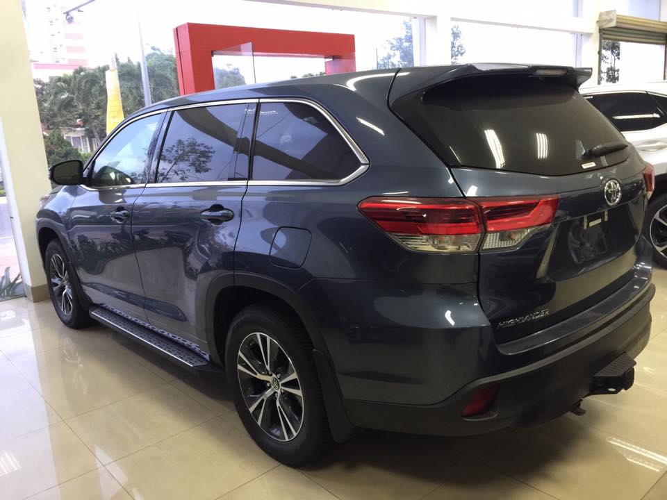 Toyota Highlander LE 2.7 2017 - Bán Toyota Highlander LE 2.7 nhập khẩu từ Mỹ mới 100% sản xuất 2017