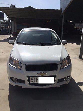 Chevrolet Aveo 1.5AT  2016 - Bán xe Chevrolet Aveo 1.5AT năm 2016, màu trắng, 386tr