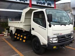 Hino Dutro 2017 - KM lớn cuối nắm xe Ben Dutro cực rẻ