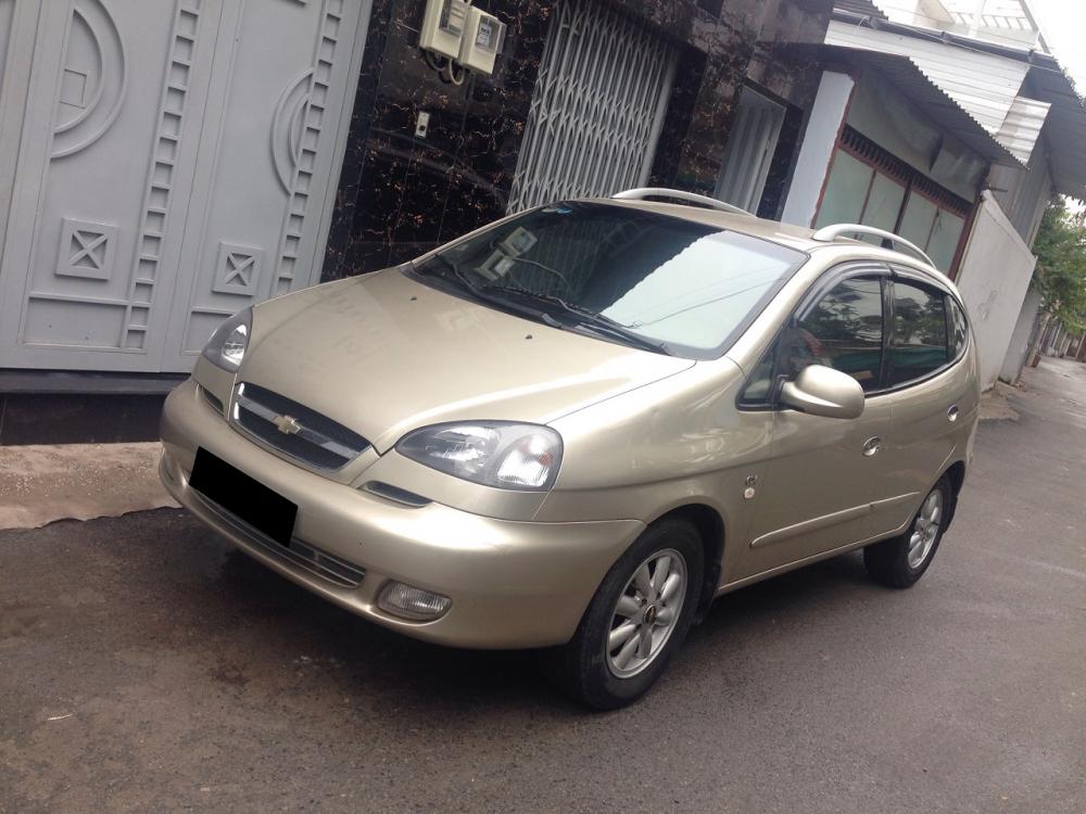 Chevrolet Vivant 2.0 2009 - Bán xe Chevrolet Vivant 2009 số sàn, màu vàng gold ,cực đẹp