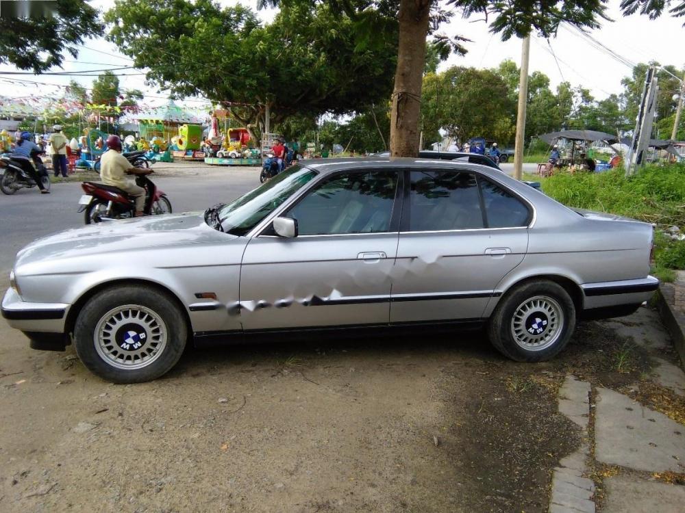 BMW 5 Series 525i 1994 - Bán xe BMW 5 Series 525i 1994, màu bạc, nhập khẩu