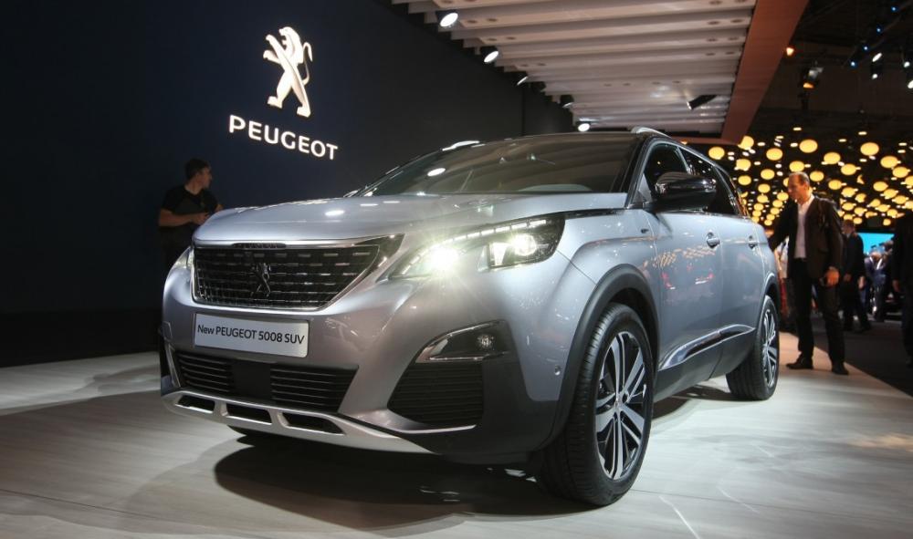 Peugeot 5008 2018 - Peugeot 5008 xám Grey 2018 giao ngay Cao Bằng  