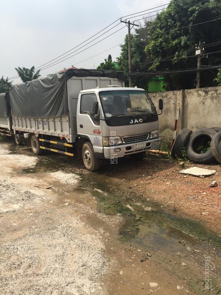 Xe tải 1250kg 2015 - Cần bán xe tải Jac có mui phủ bạt, đời 2015, tải trọng 3.45 tấn