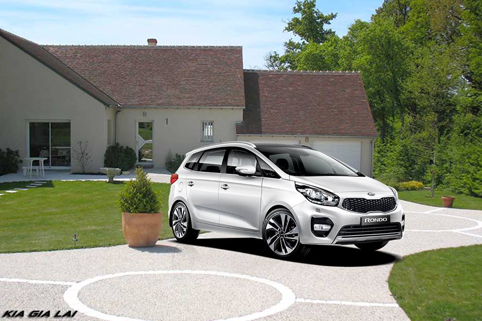 Kia Rondo 2.0 GMT 2019 - Bán xe Kia Rondo 2.0 GMT đời 2019, màu trắng, giá 585 triệu _ LH 0974.312.777