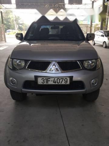 Mitsubishi Triton GLS 2009 - Bán xe Mitsubishi Triton GLS đời 2009, màu bạc số sàn, giá chỉ 295 triệu