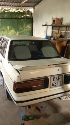 Nissan Bluebird 1981 - Bán xe Nissan Bluebird đời 1981, màu trắng